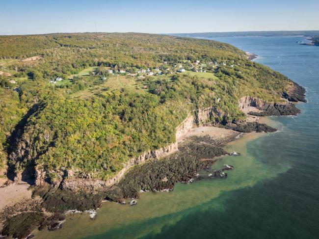 Maregold Centre - Juniper Cabin And Rose Cabin Victoria Beach Екстериор снимка